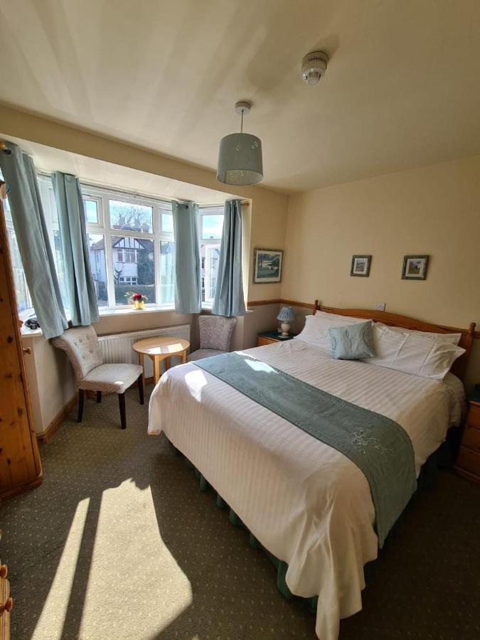 Alington House Bed & Breakfast CBG Dış mekan fotoğraf