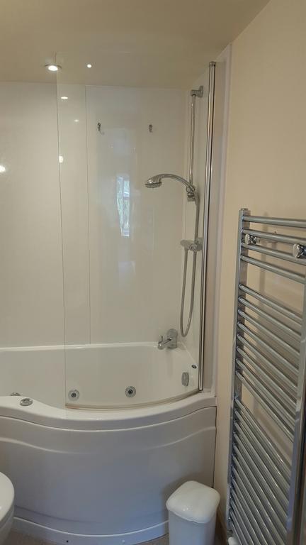 Alington House Bed & Breakfast CBG Dış mekan fotoğraf